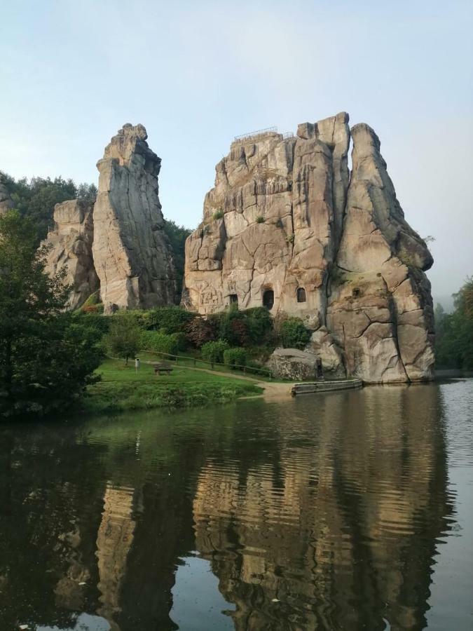 Ferienwohnung Bei Den Externsteinen Хорн-Бад-Майнберг Экстерьер фото